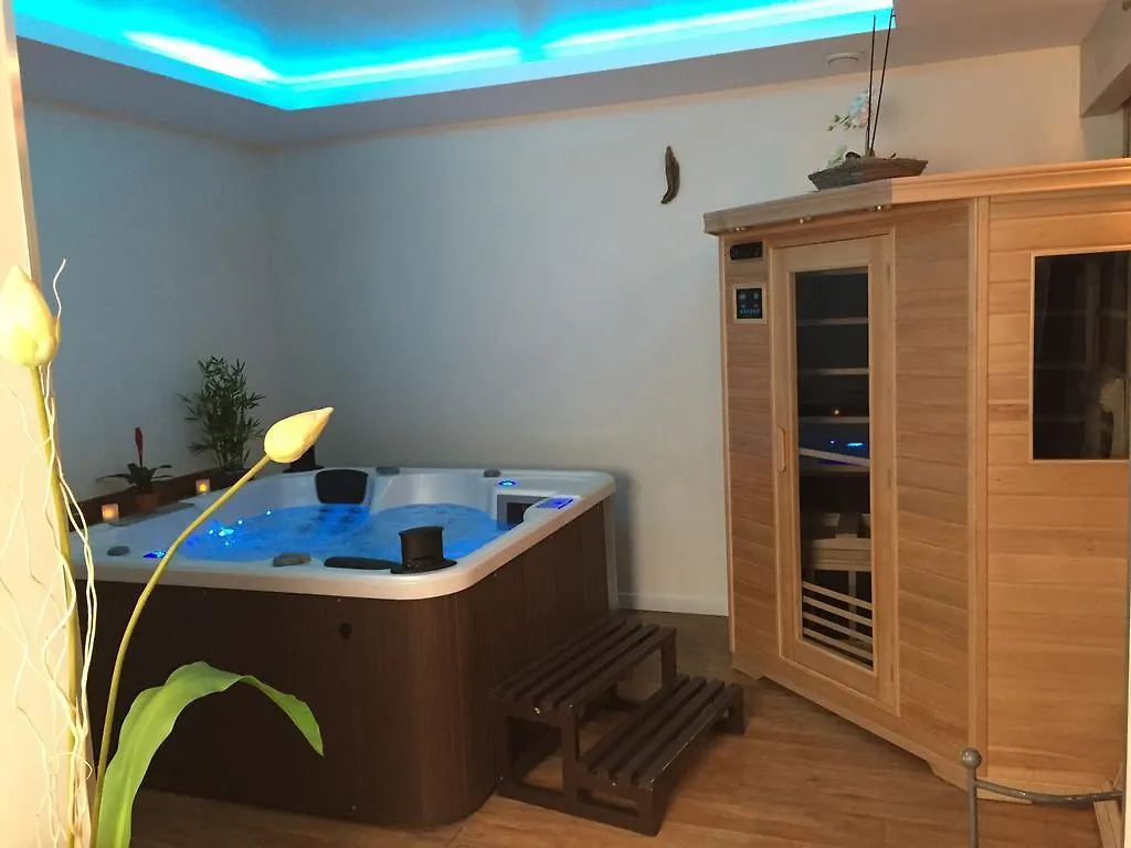 Hotel Beau Soleil لو لا فاندو