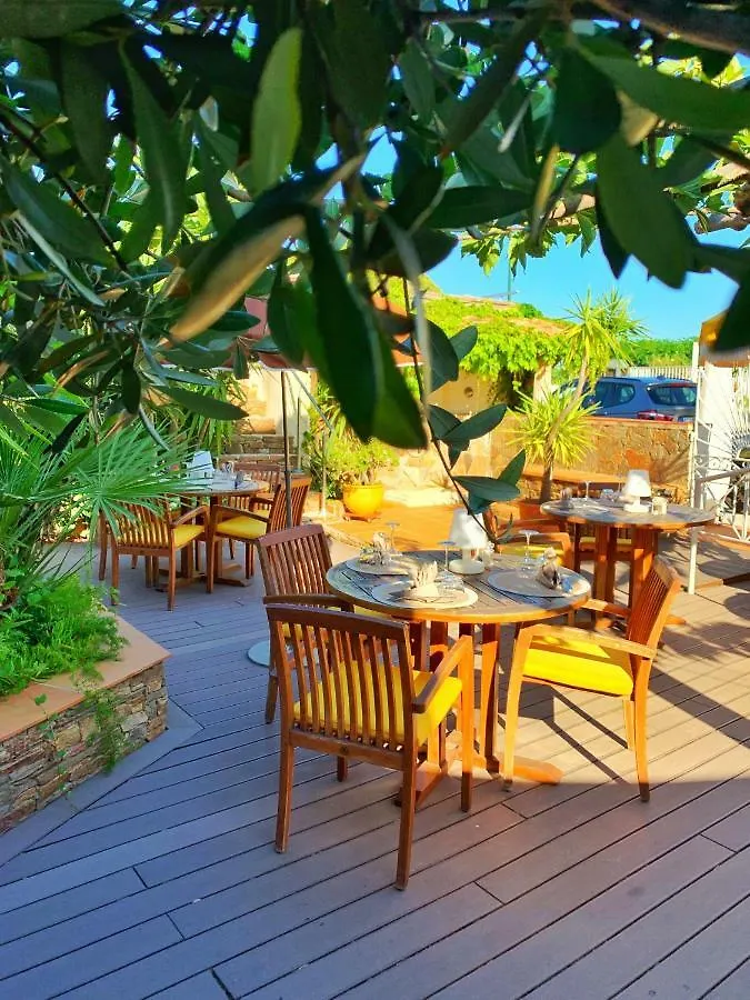 Hotel Beau Soleil Le Lavandou 3*,  France