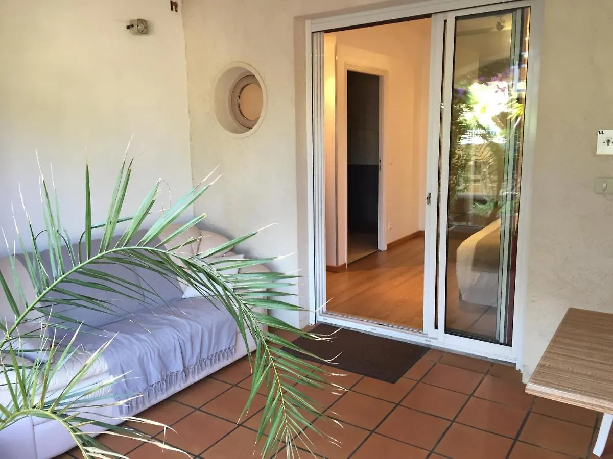 Hotel Beau Soleil لو لا فاندو