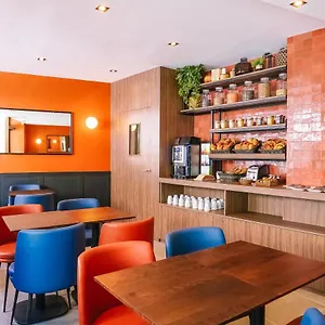 Timhotel Le Louvre Hotell