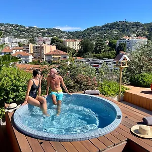 4* Hotell Western Premier Le Patio Des Artistes Wellness Jacuzzi